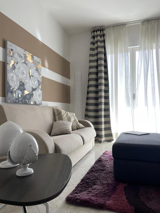 Maree Apartments Porto Cesareo Eksteriør billede